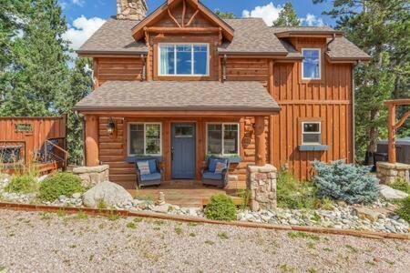 Cabin~Views~Heart Of Town~W&D~Fireplace~Kitchen Woodland Park Exteriör bild